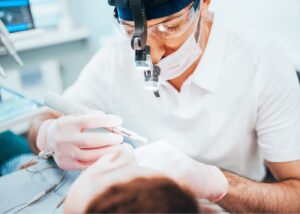 Root Canal Treatment In Dentists On The Gold Coast